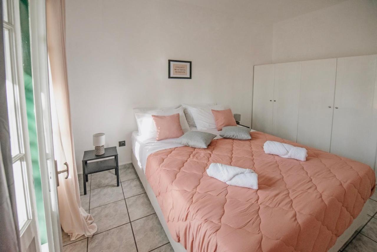 Ionian Luxury Apartments Perama  Exterior foto